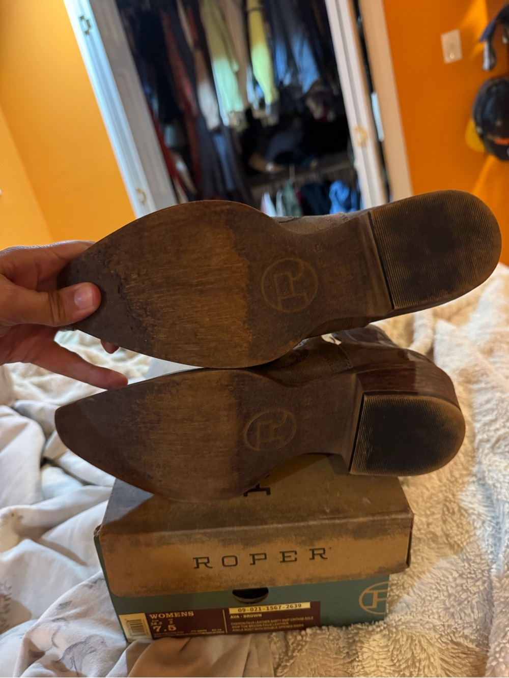 Roper Brown Leather Embroidered Ankle Booties - Picture 3 of 4